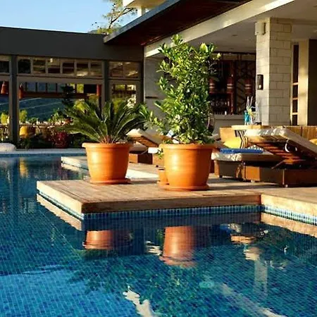 Melanippe Relaxing Hotel (+14) (Adults Only) מלון 3*