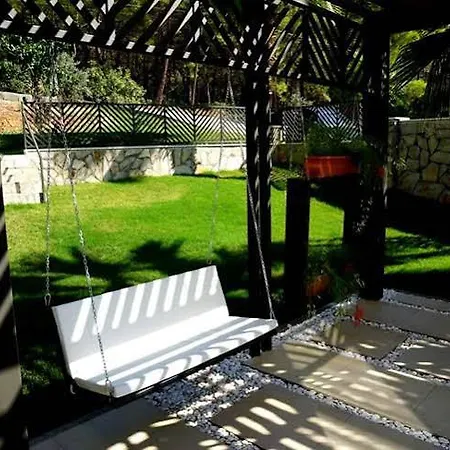 Melanippe Relaxing Hotel (+14) (Adults Only) מלון