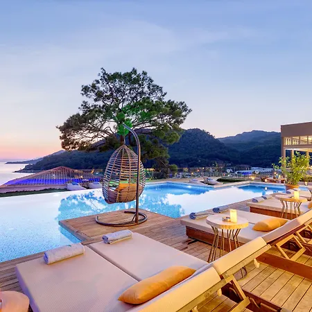 Melanippe Relaxing -adults Only ホテル Karaoz